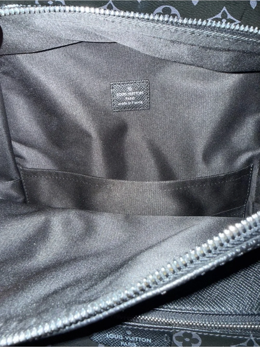 Louis Vuitton elegant louis